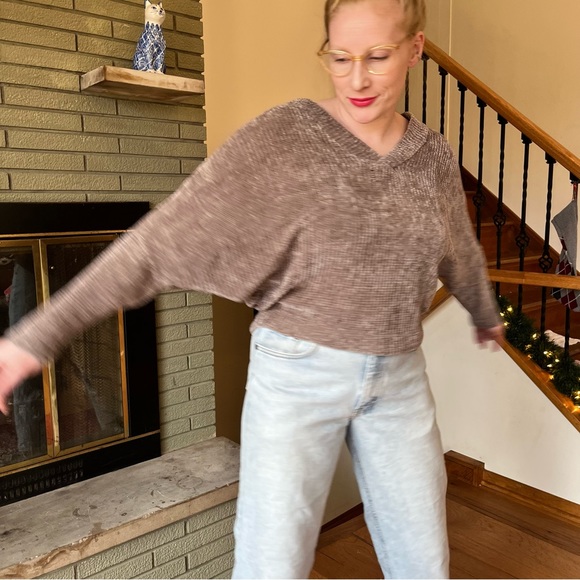 🦄 5/30-Jolie Chenille Slouchie Sweater - Picture 2 of 12